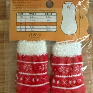 socks for cats or small dogs